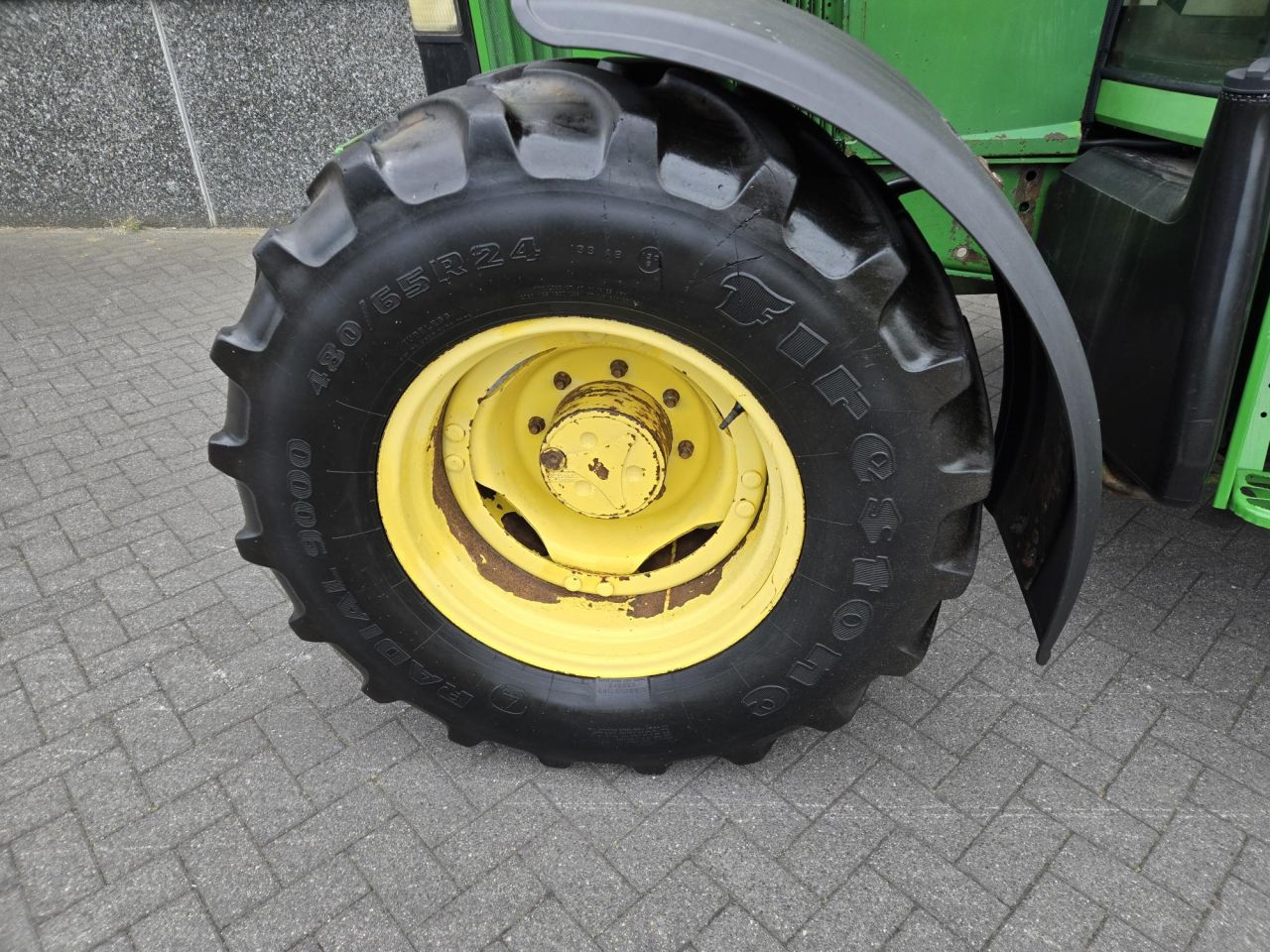 John Deere 6410 Power Quad plus transmissie € 15.000 ex btw