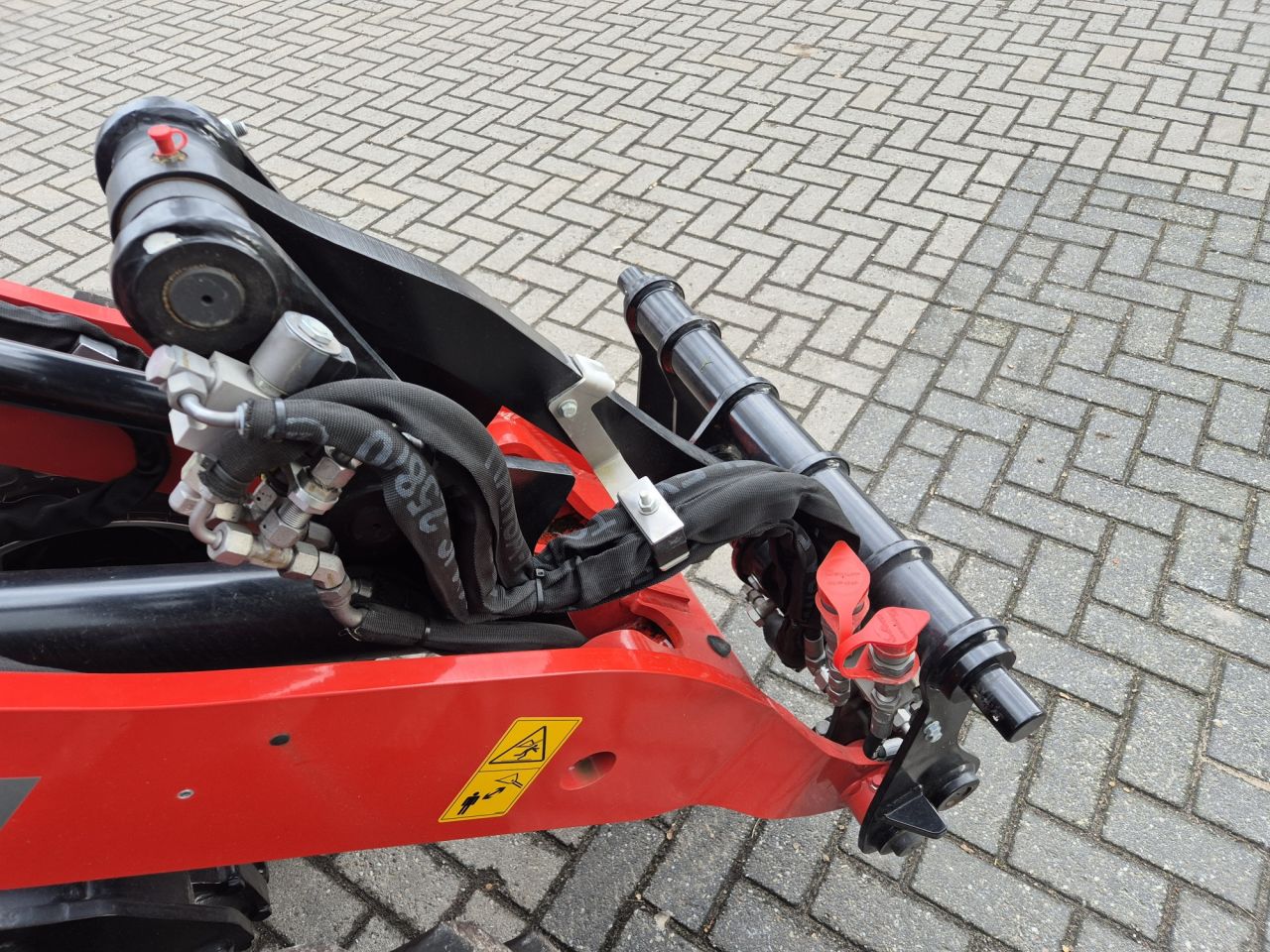 MANITOU MLA 3-25H Minilader mit Gewicht 2605 kgs