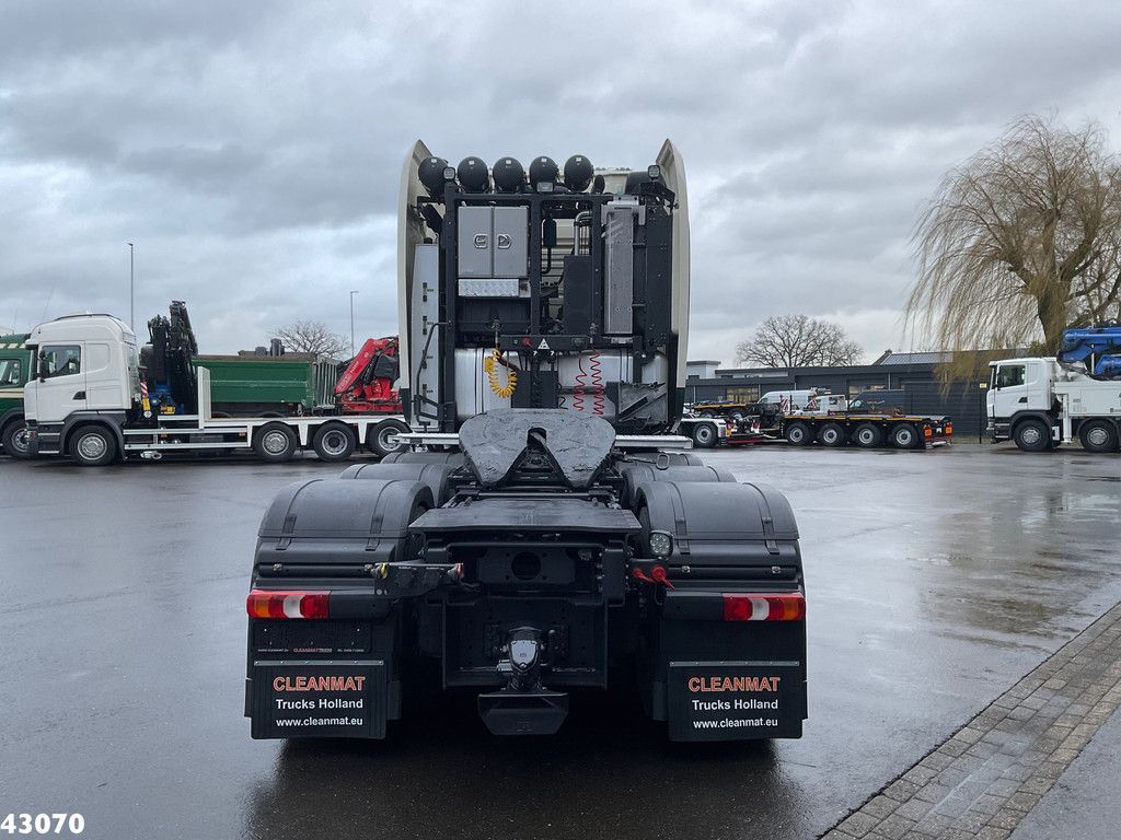 Mercedes-Benz Actros 4163 SLT WSK 8x4 Push and Pull 250 TON