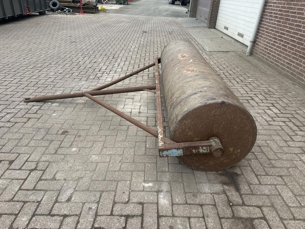 Smooth roller