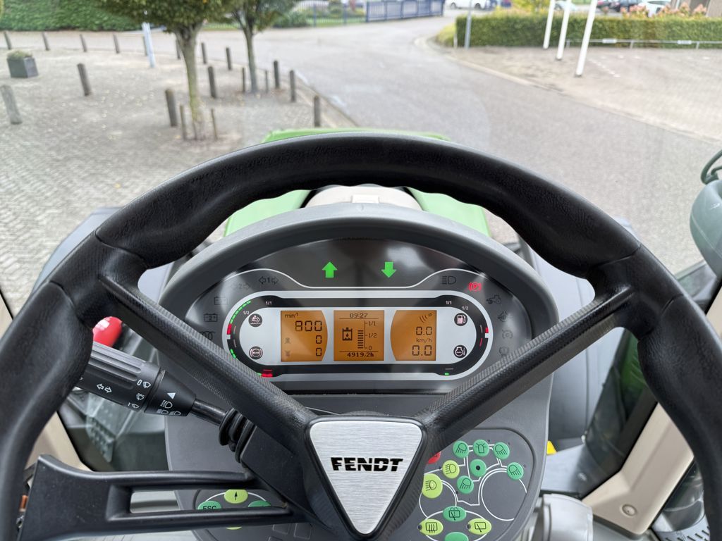 Fendt 720 S4 Vario Profi Plus
