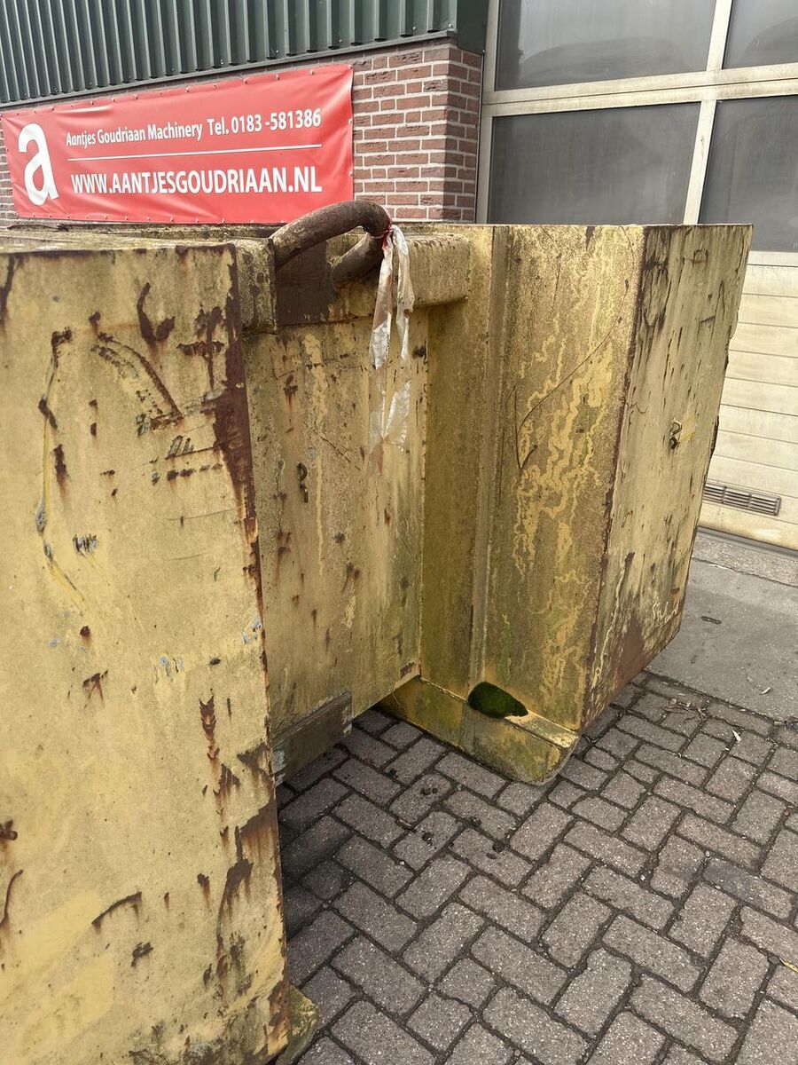 Haakarm container - Gebruikt