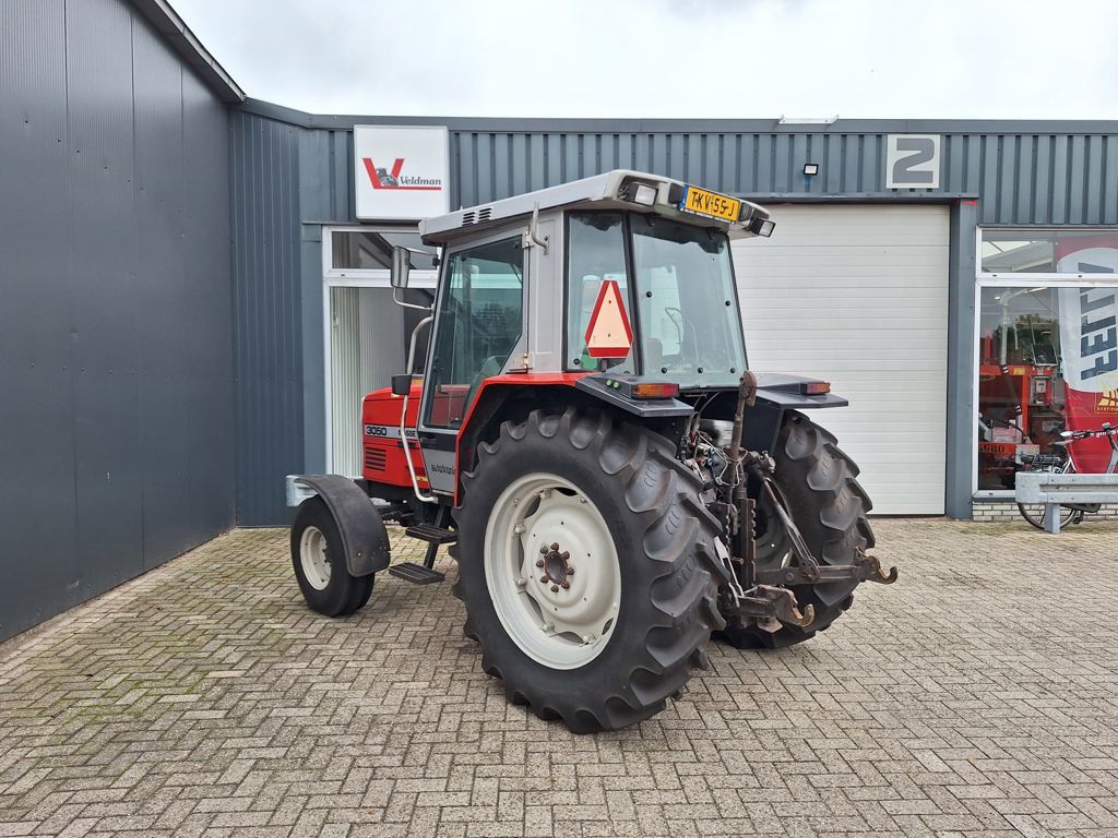 Massey Ferguson 3050 2WD