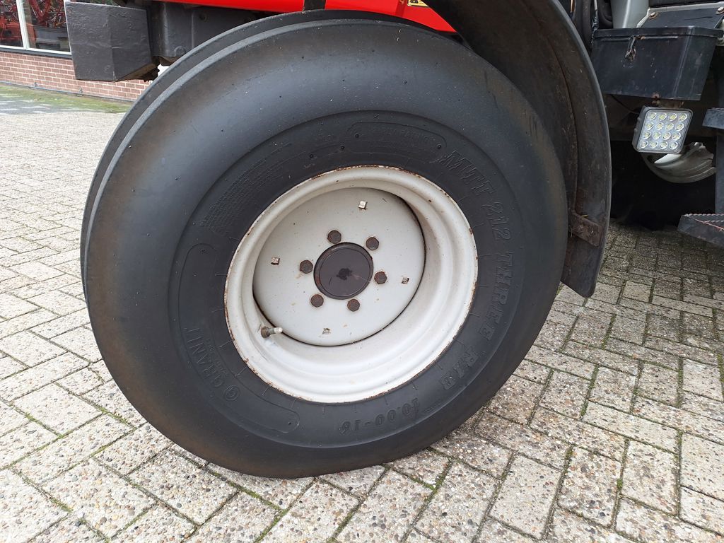 Massey Ferguson 3050 2WD