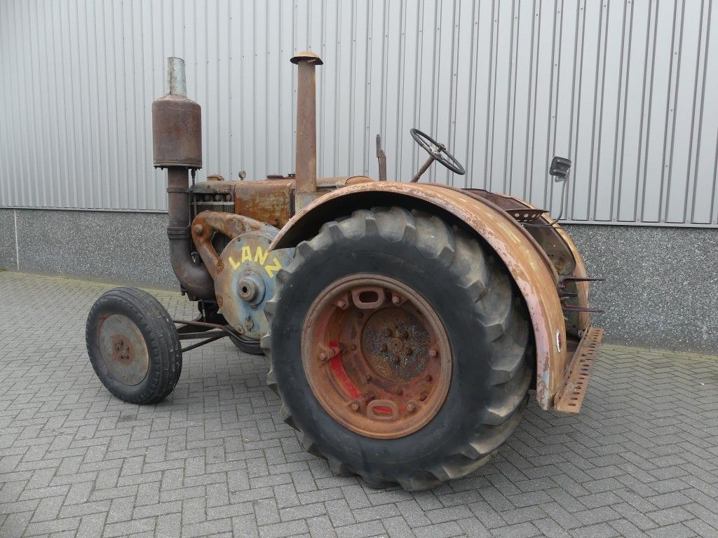 Lanz Bulldog D8506 mooie orginele staat lopend ( Nummer gelijk )