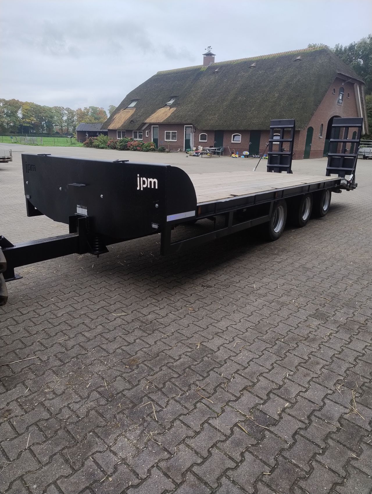Jpm oprijdwagen dieplader 3 asser 24 ton (nl kenteken)