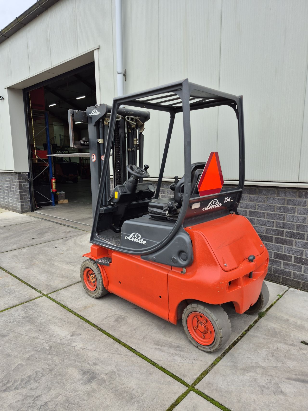 Linde E16P-02 triplex freelift sideshift 4.500 mm
