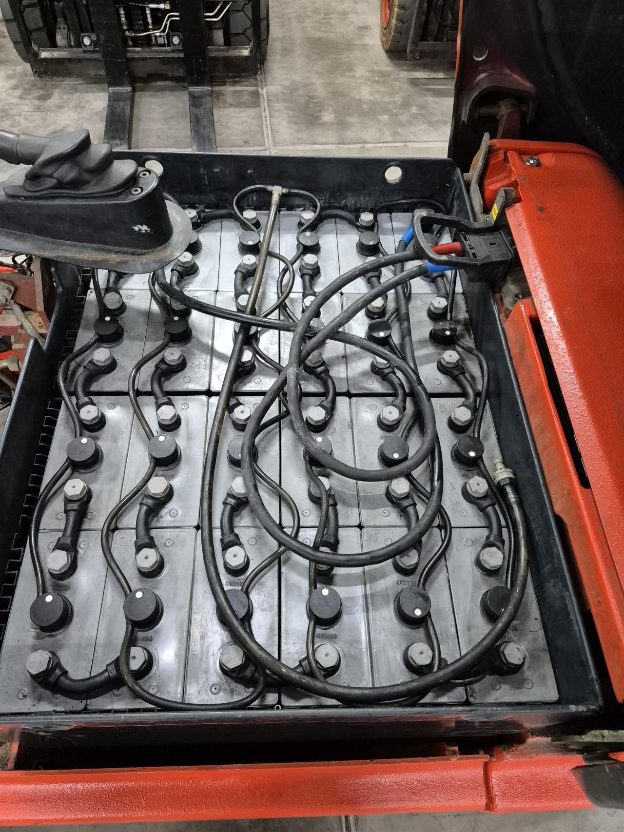 Linde E16P-02 triplex freelift sideshift 4.500 mm