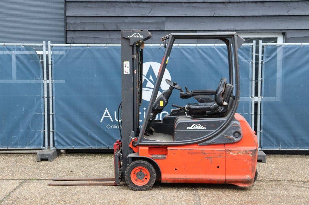 Gabelstapler Linde E16-02 Elektro 1600kg 4,5m 2002
