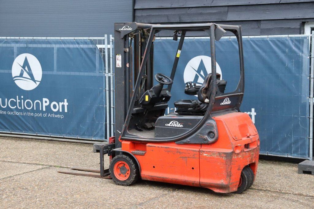 Gabelstapler Linde E16-02 Elektro 1600kg 4,5m 2002