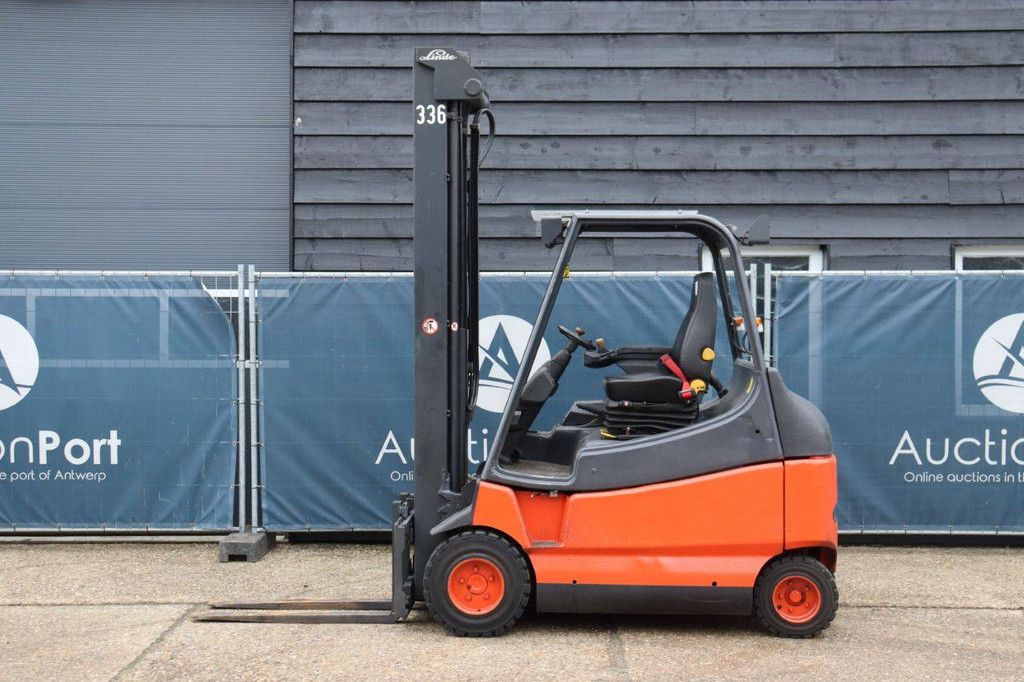 Forklift Linde E30/03/600 Electric 3000kg 2005
