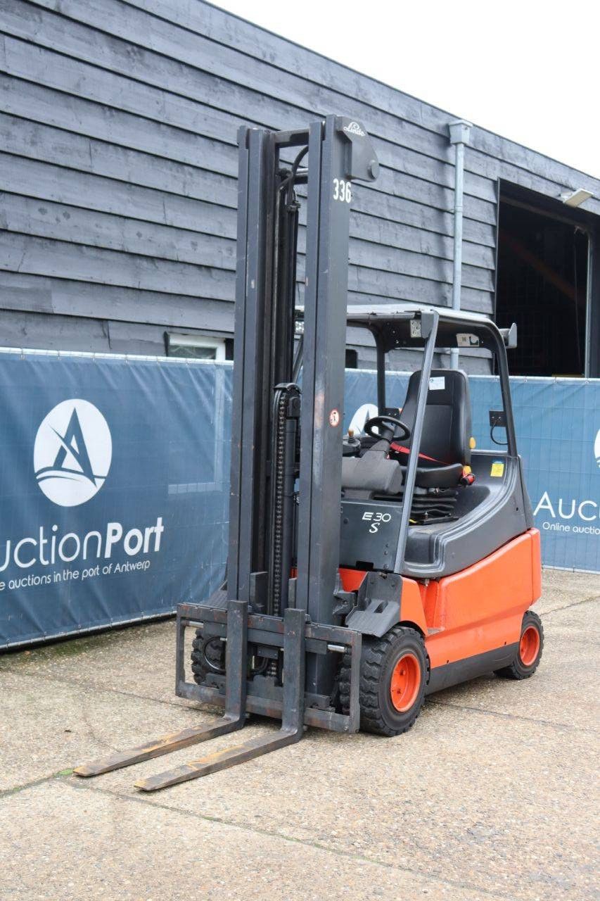 Forklift Linde E30/03/600 Electric 3000kg 2005