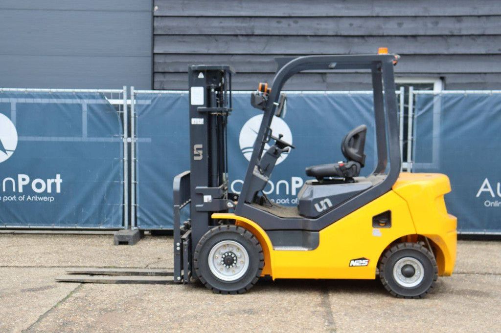 Heftruck UN FD25T-JDN Diesel 2500kg 4.7m 2022