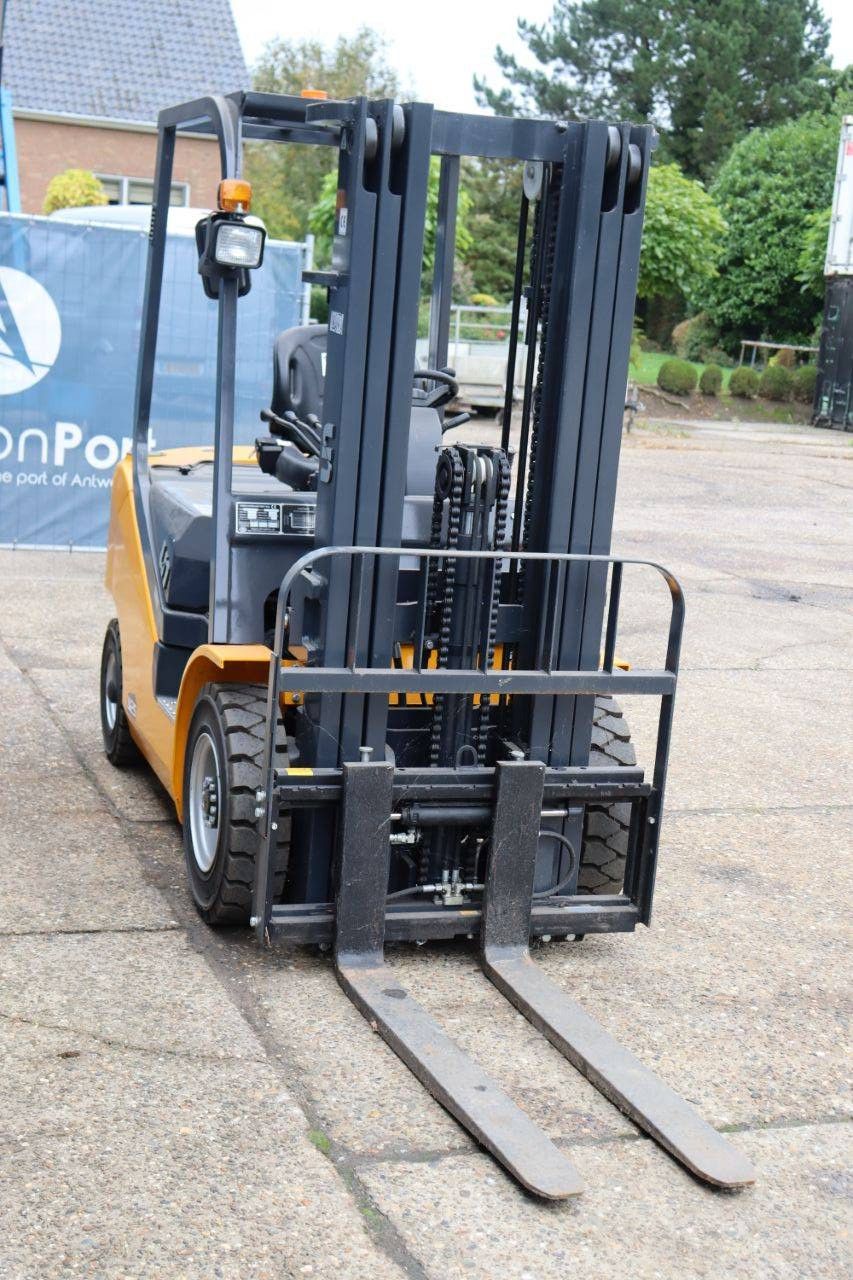 Heftruck UN FD25T-JDN Diesel 2500kg 4.7m 2022
