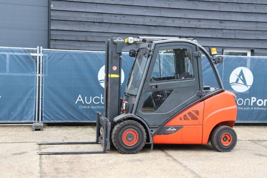 Heftruck Linde H30D-02 Diesel 3000kg 2015