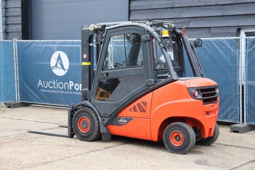 Heftruck Linde H30D-02 Diesel 3000kg 2015