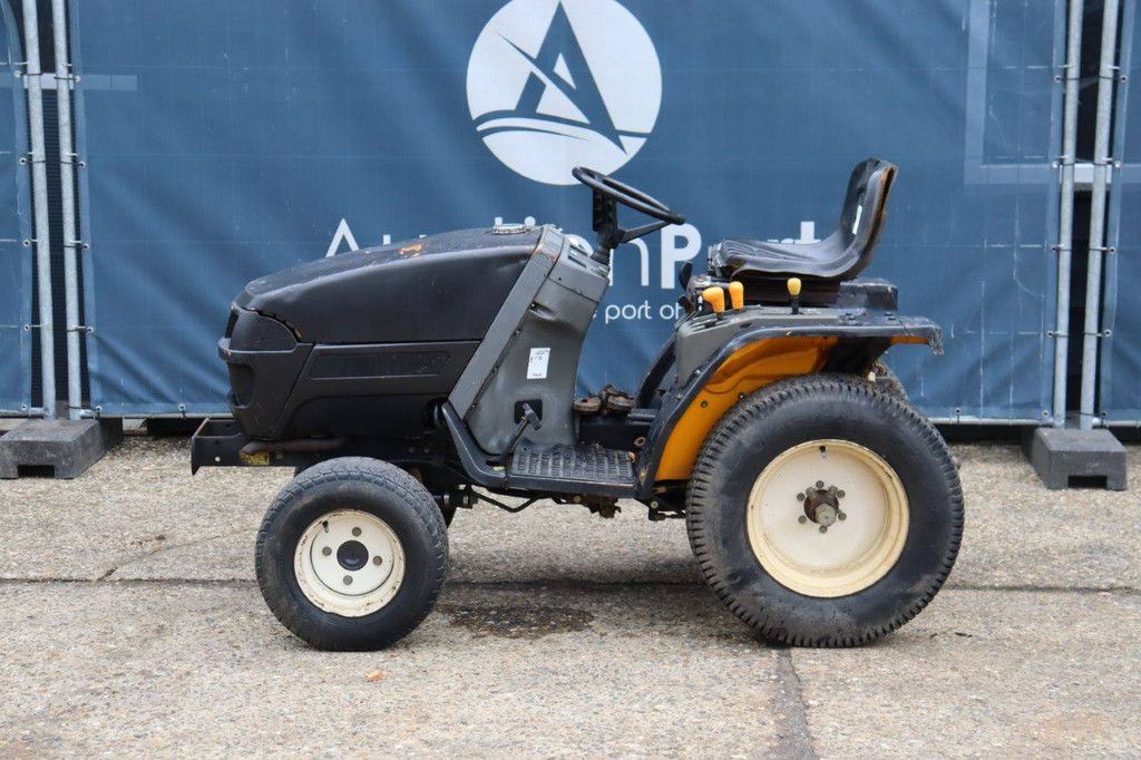 Mini tractor Yanmar Ke-100 Diesel
