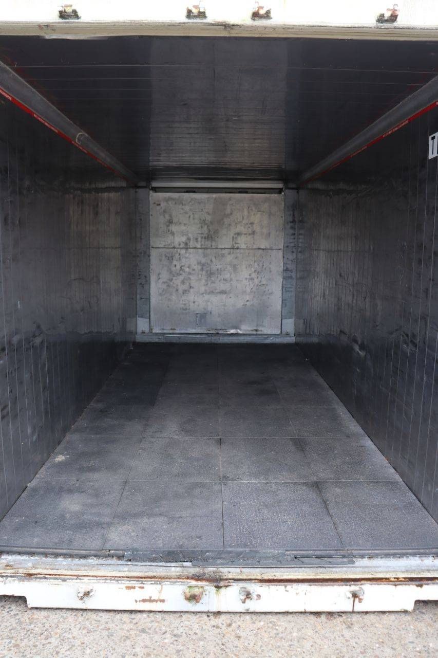 Container