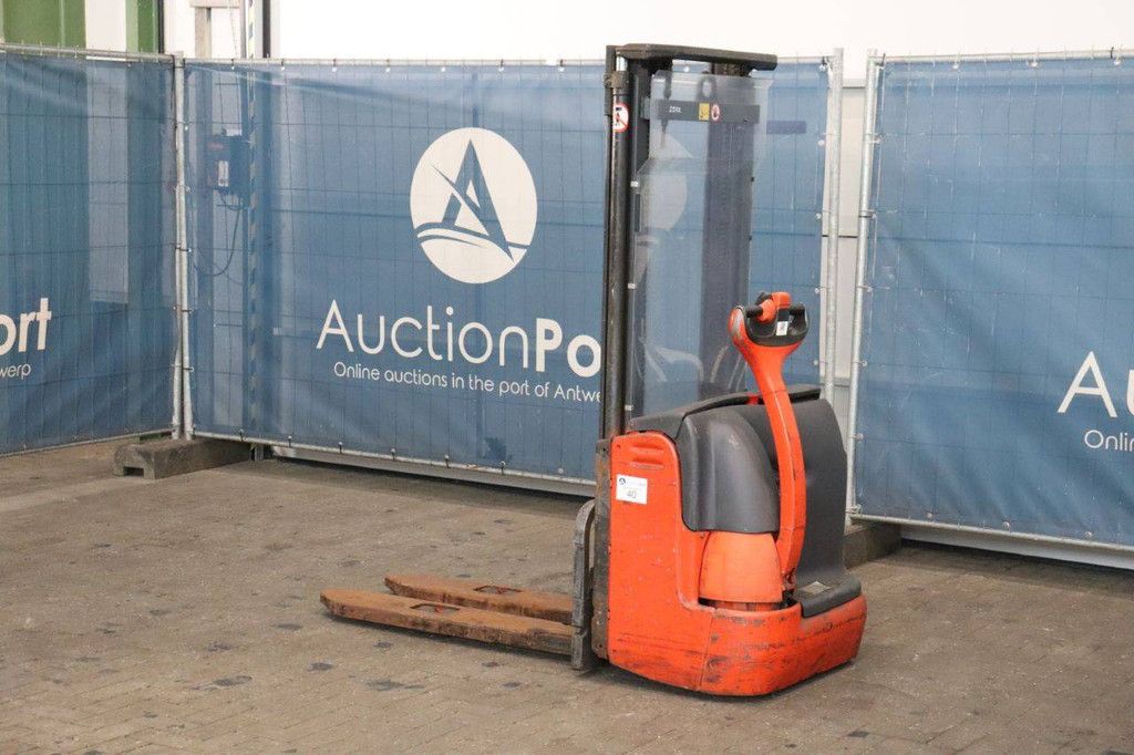 Hochhubwagen Linde L12 Elektro 1200kg 3,0m 2007