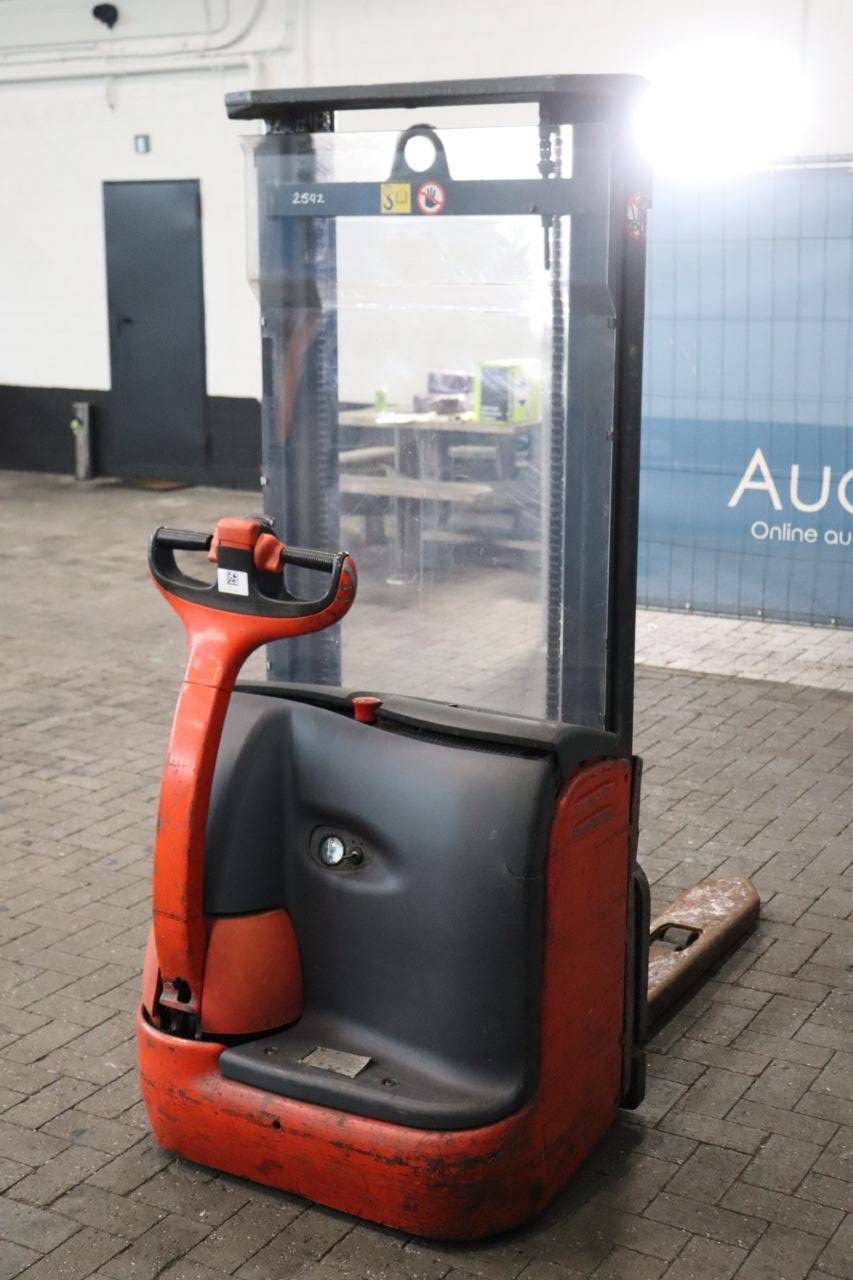 Hochhubwagen Linde L12 Elektro 1200kg 3,0m 2007