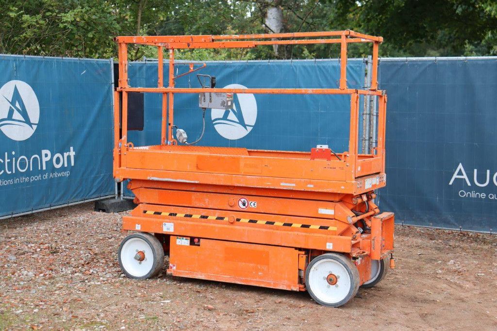 Scissor Lift Skyjack SJ3220 Electric 8.1m 2015