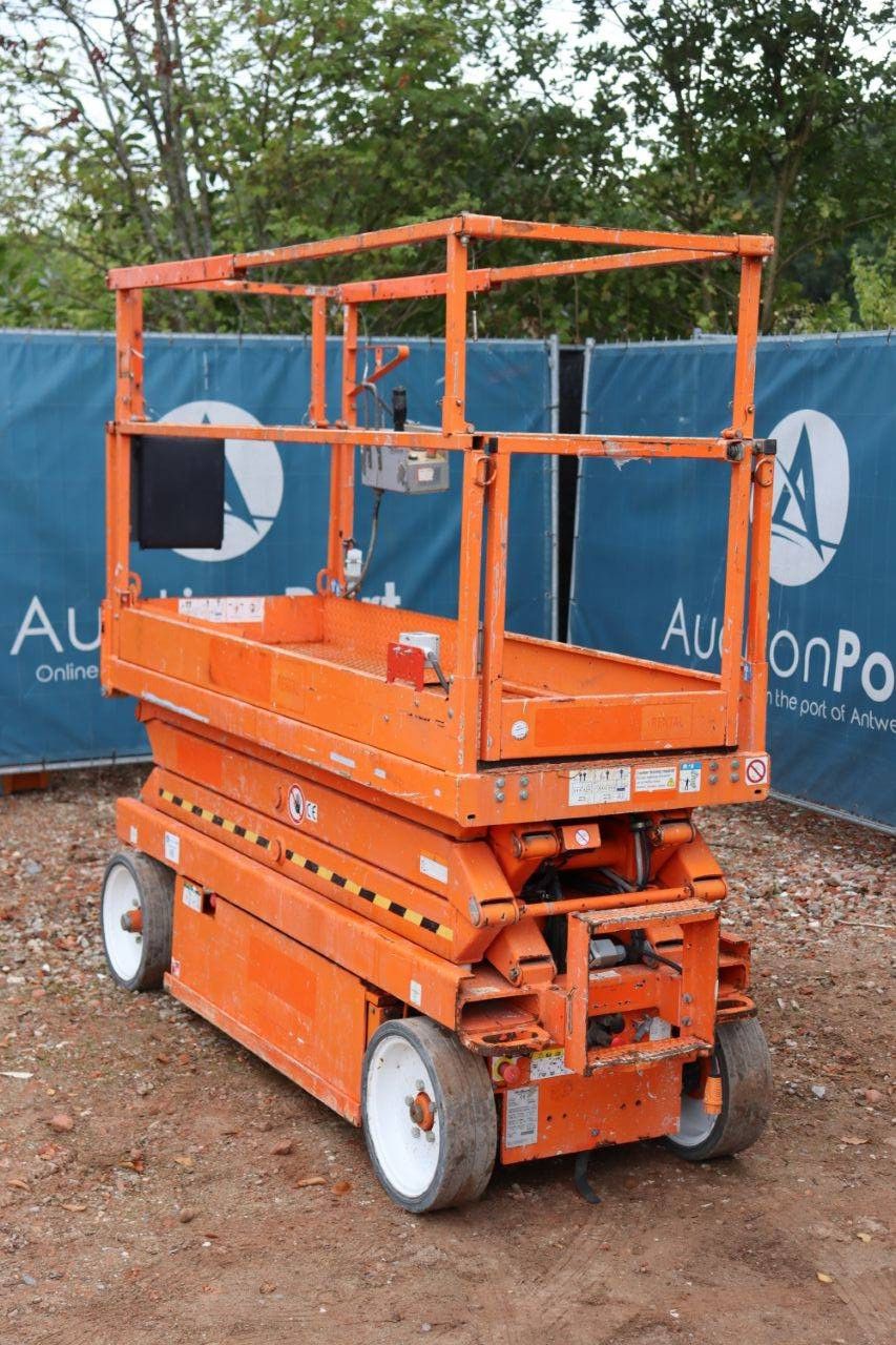 Scissor Lift Skyjack SJ3220 Electric 8.1m 2015