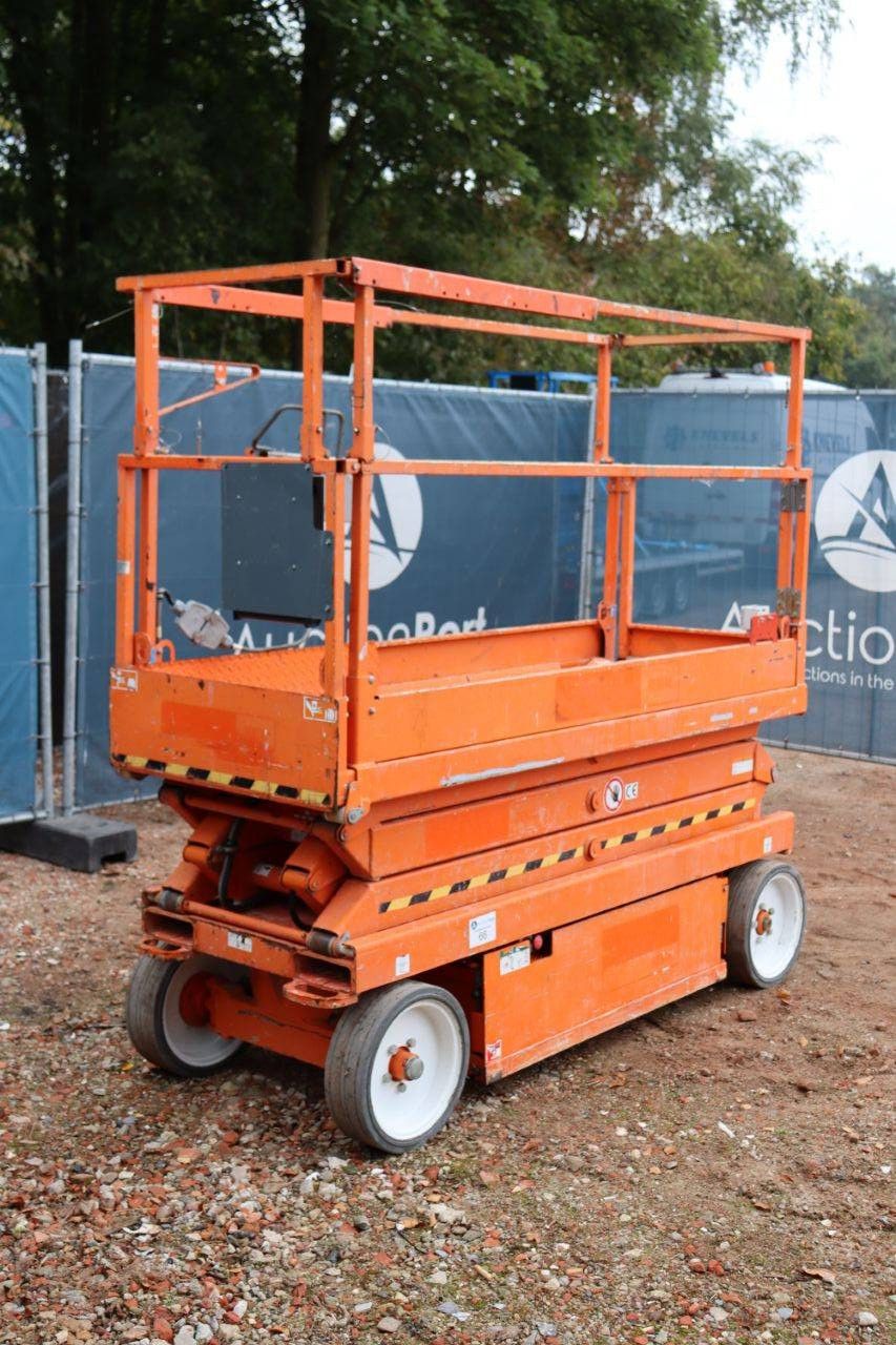 Scissor Lift Skyjack SJ3220 Electric 8.1m 2015
