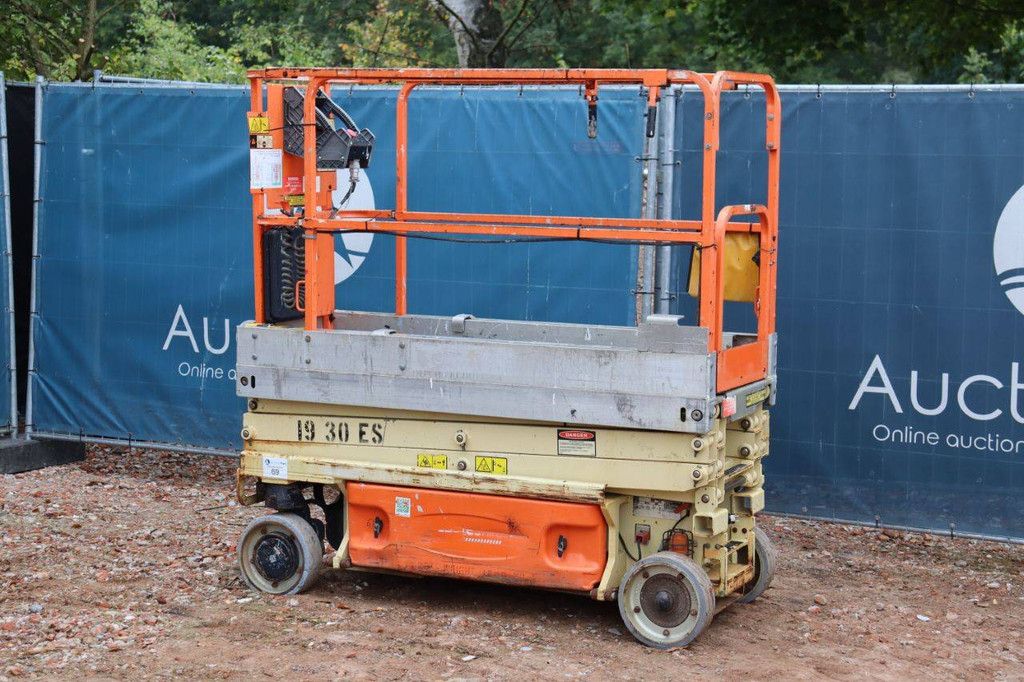 JLG 1930ES Electric Scissor Lift 7.7m 2014