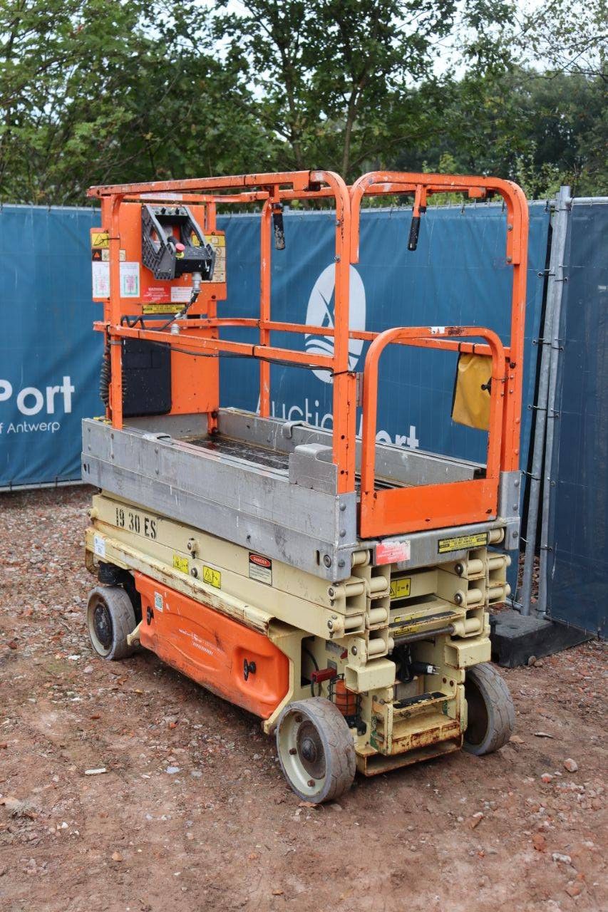 JLG 1930ES Electric Scissor Lift 7.7m 2014