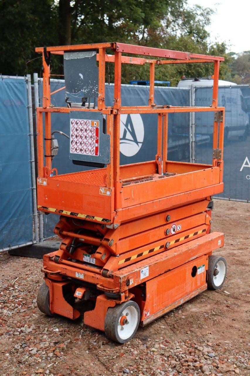 Scissor Lift Skyjack SJ3219 Electric 7.8m 2015