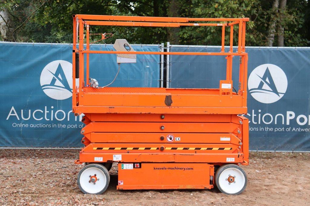 Scissor Lift Skyjack SJ4626 Electric 9.9m 2015
