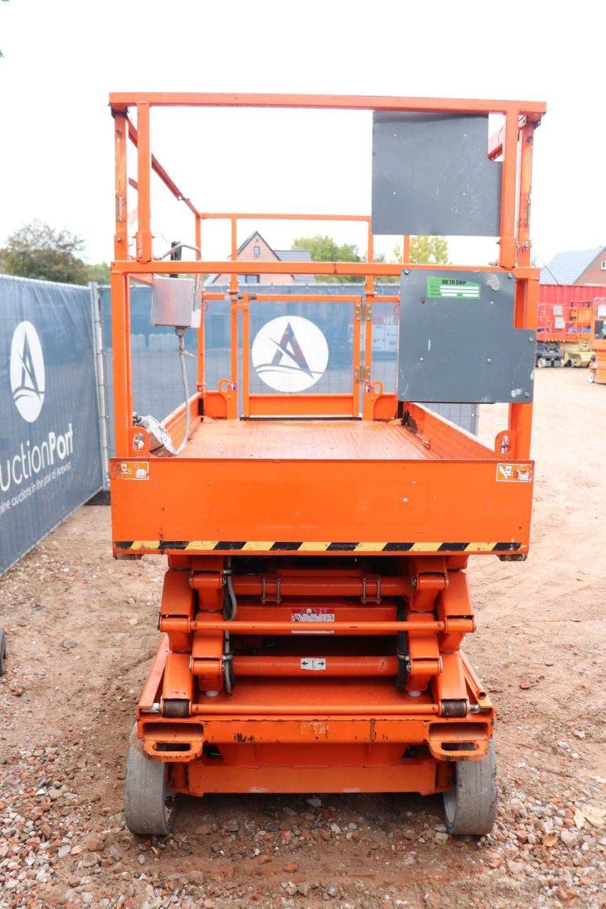 Scissor Lift Skyjack SJ4626 Electric 9.9m 2015