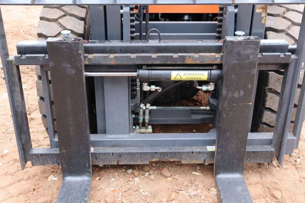 Forklift Machpro MP-L30PRO Diesel 3000kg 3m 2025 New