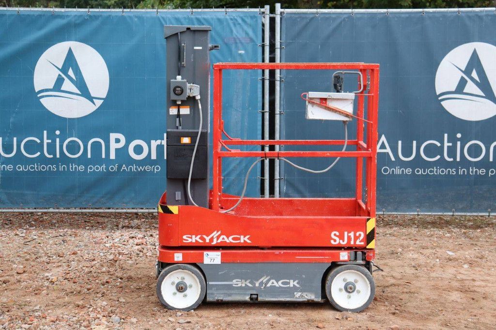 Skyjack SJ12 Elektrischer Mastlift 5,66 m 2015