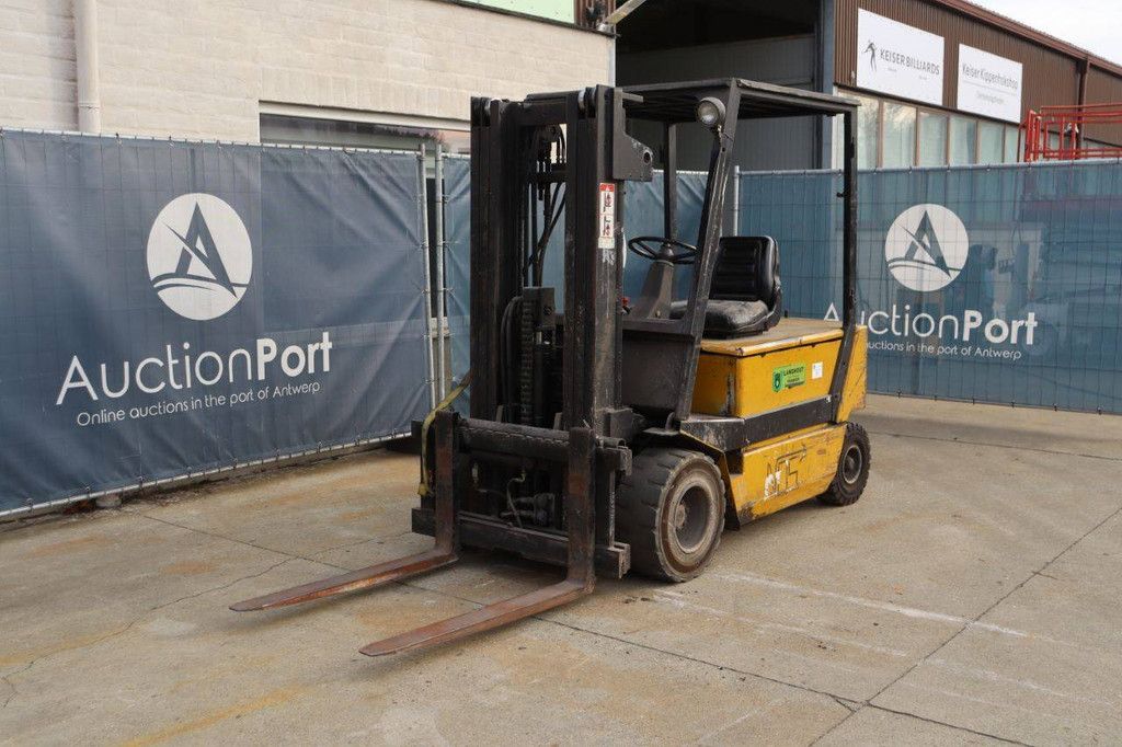 Gabelstapler Boss PE30MK Elektro 3000kg 4,35m 1990