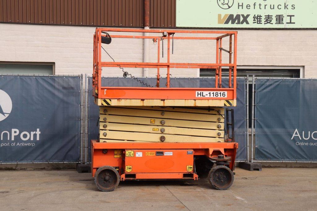 Scissor lift Holland Lift ECOSTAR HL-11816 Electric 13.8m 2013