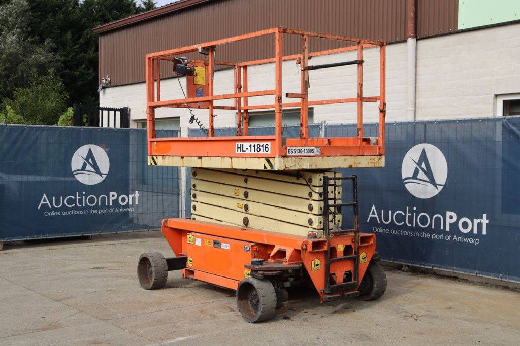 Scissor lift Holland Lift ECOSTAR HL-11816 Electric 13.8m 2013