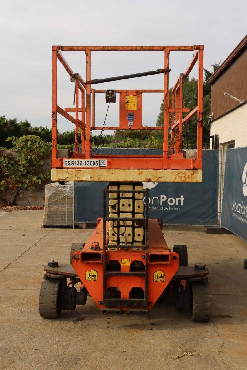 Scissor lift Holland Lift ECOSTAR HL-11816 Electric 13.8m 2013