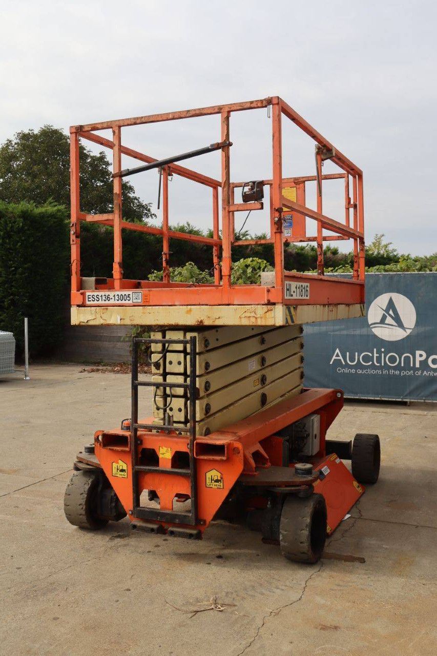 Scissor lift Holland Lift ECOSTAR HL-11816 Electric 13.8m 2013
