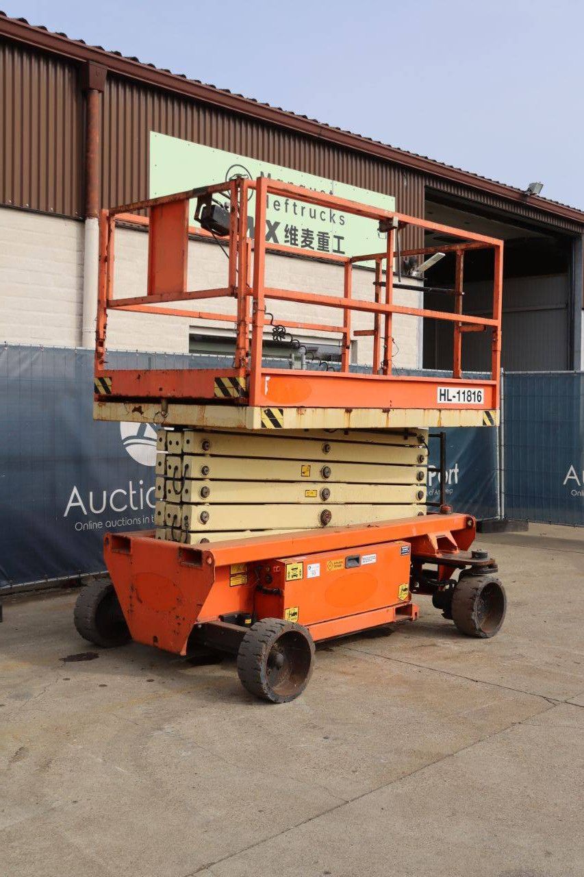 Scissor lift Holland Lift ECOSTAR HL-11816 Electric 13.8m 2013