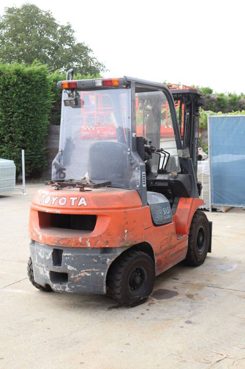 Heftruck Toyota 42-7FGF25 LPG 2500kg 4.7m 2003
