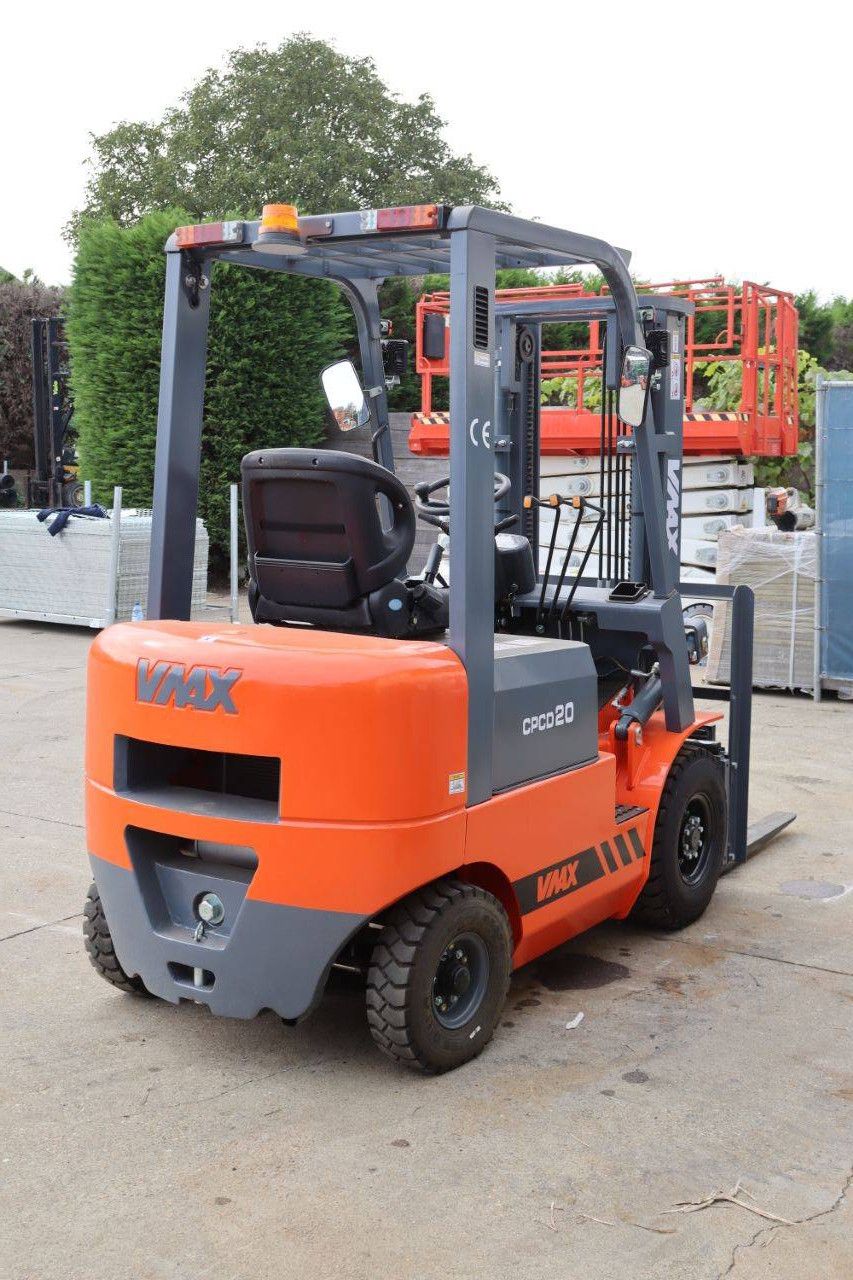 Forklift VMAX CPCD20 Diesel 2000kg 3m 2023 New