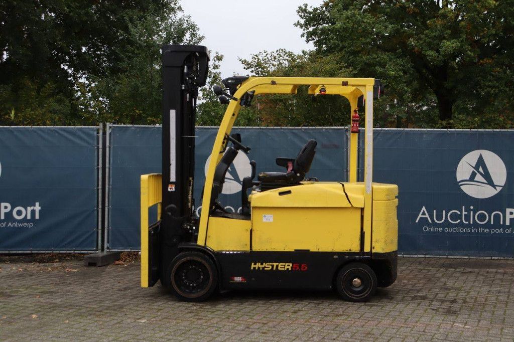 Hyster E5.5XN Electric Forklift 4960kg 5.75m 2015