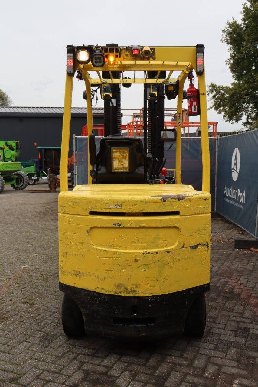 Hyster E5.5XN Electric Forklift 4960kg 5.75m 2015