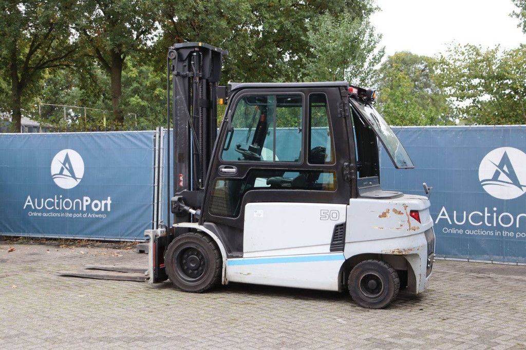 Unicarriers HX50 Elektro-Gabelstapler 5000 kg 3,92 m 2016