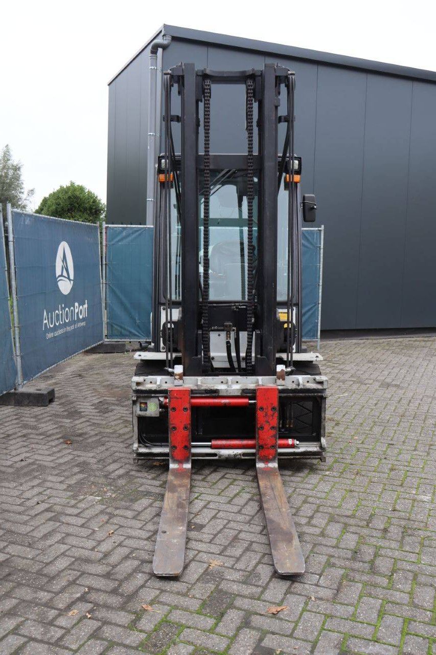 Unicarriers HX50 Elektro-Gabelstapler 5000 kg 3,92 m 2016