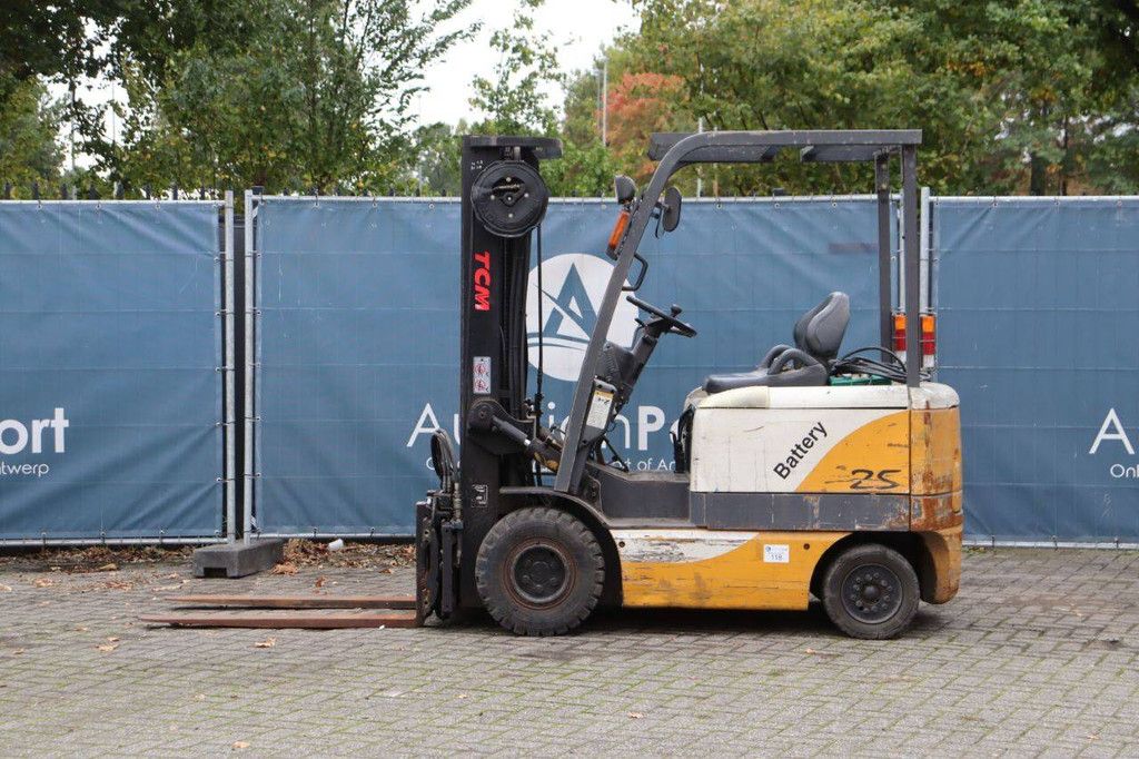 Gabelstapler TCM FB25-6 Elektro 2500kg 4,8m 2000