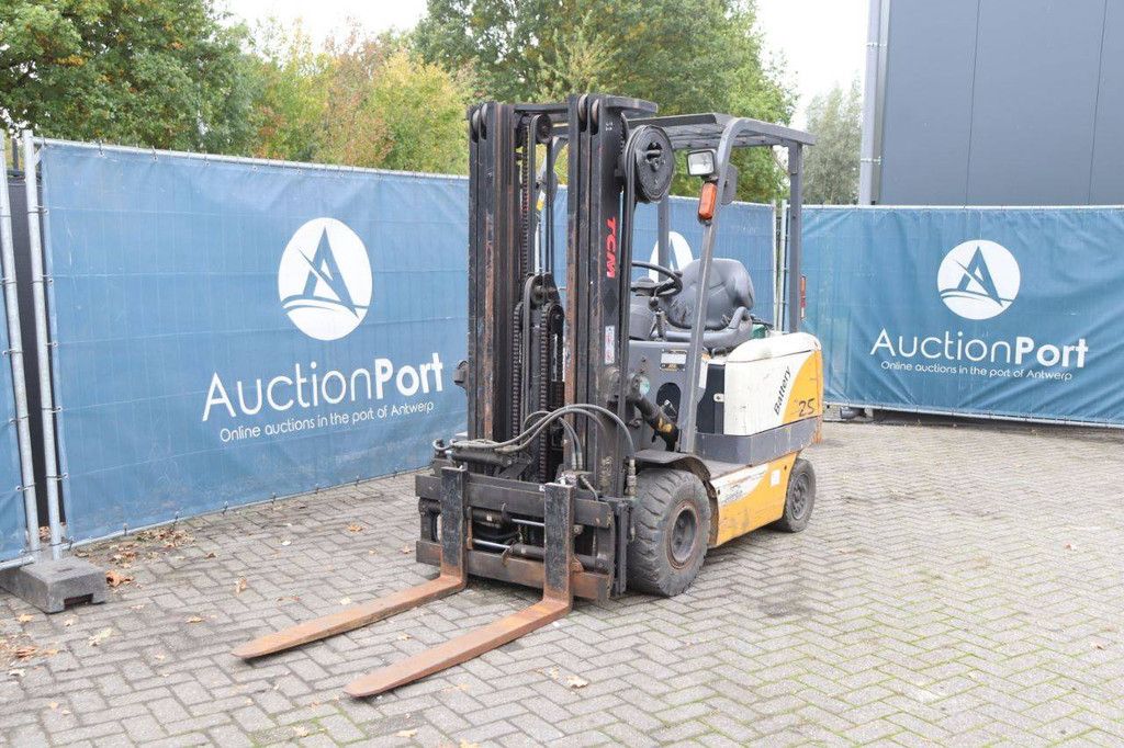 Gabelstapler TCM FB25-6 Elektro 2500kg 4,8m 2000