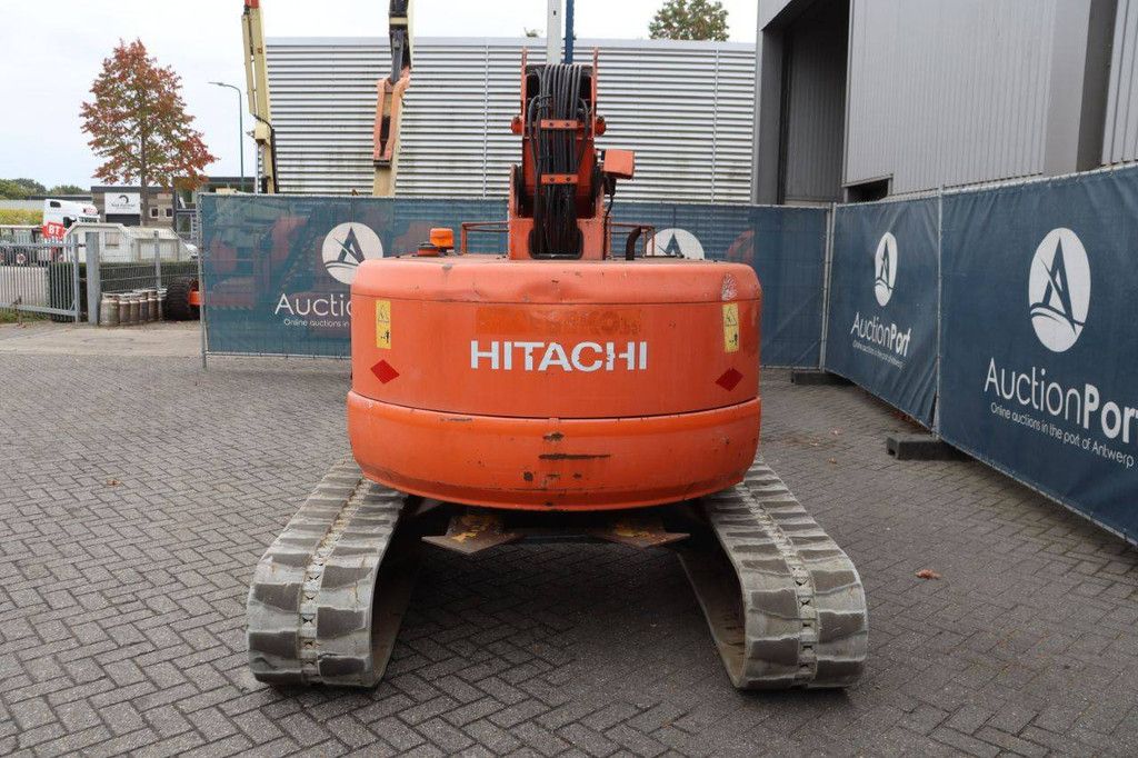 Hitachi HX99B-2 Diesel-Teleskoparbeitsbühne, 11,7 m