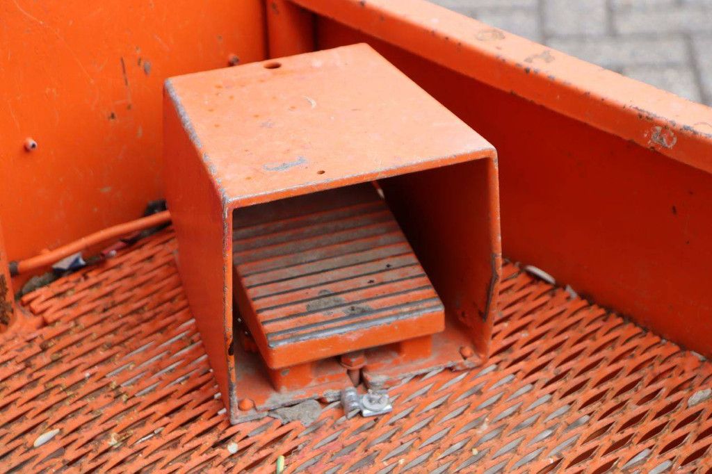 JLG Toucan 1010 Electric Mast Lift 10.1m 2008